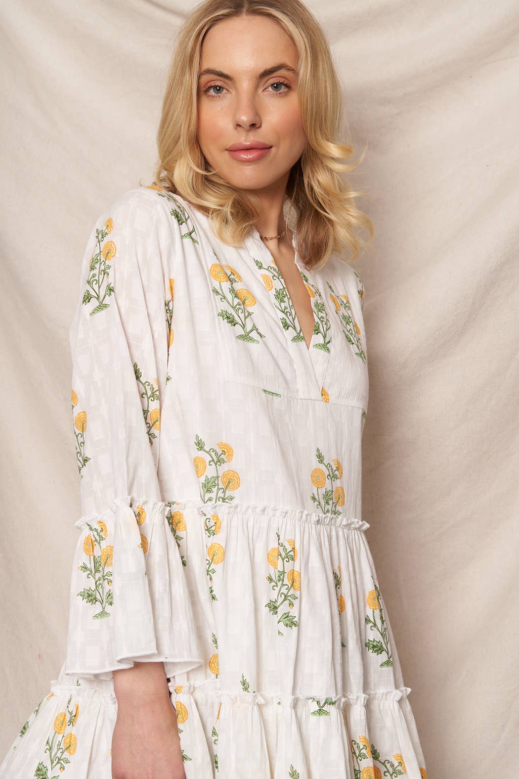 Flower Print 3/4 Sleeve V-Neck Tiered Mini Dress