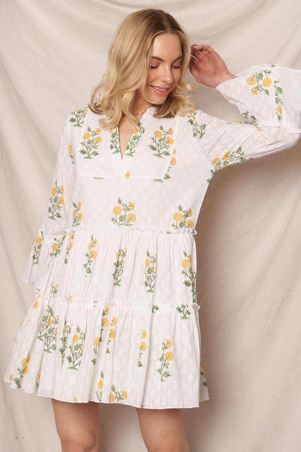 Flower Print 3/4 Sleeve V-Neck Tiered Mini Dress